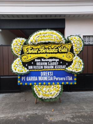 Papan Bunga Duka di Tuminiting