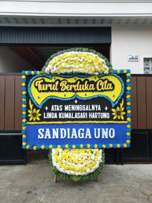 Papan Bunga Duka di Tuminiting